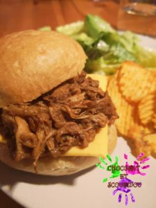 Burger d'effiloché de porc barbecue