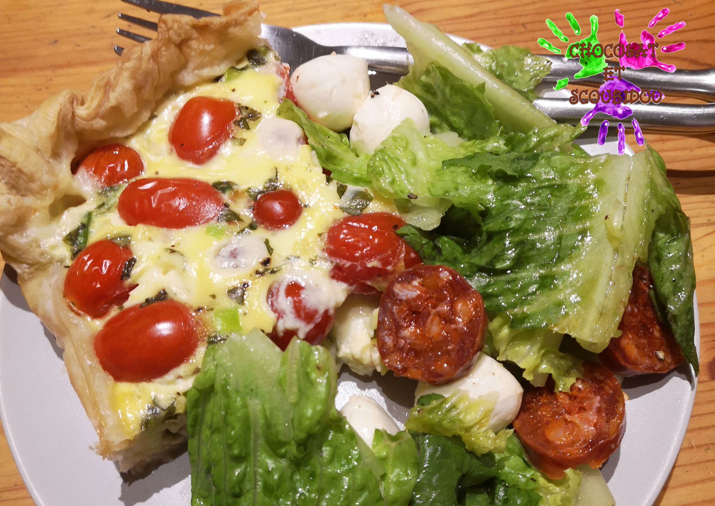 Tarte salée aux tomates cerises et salade