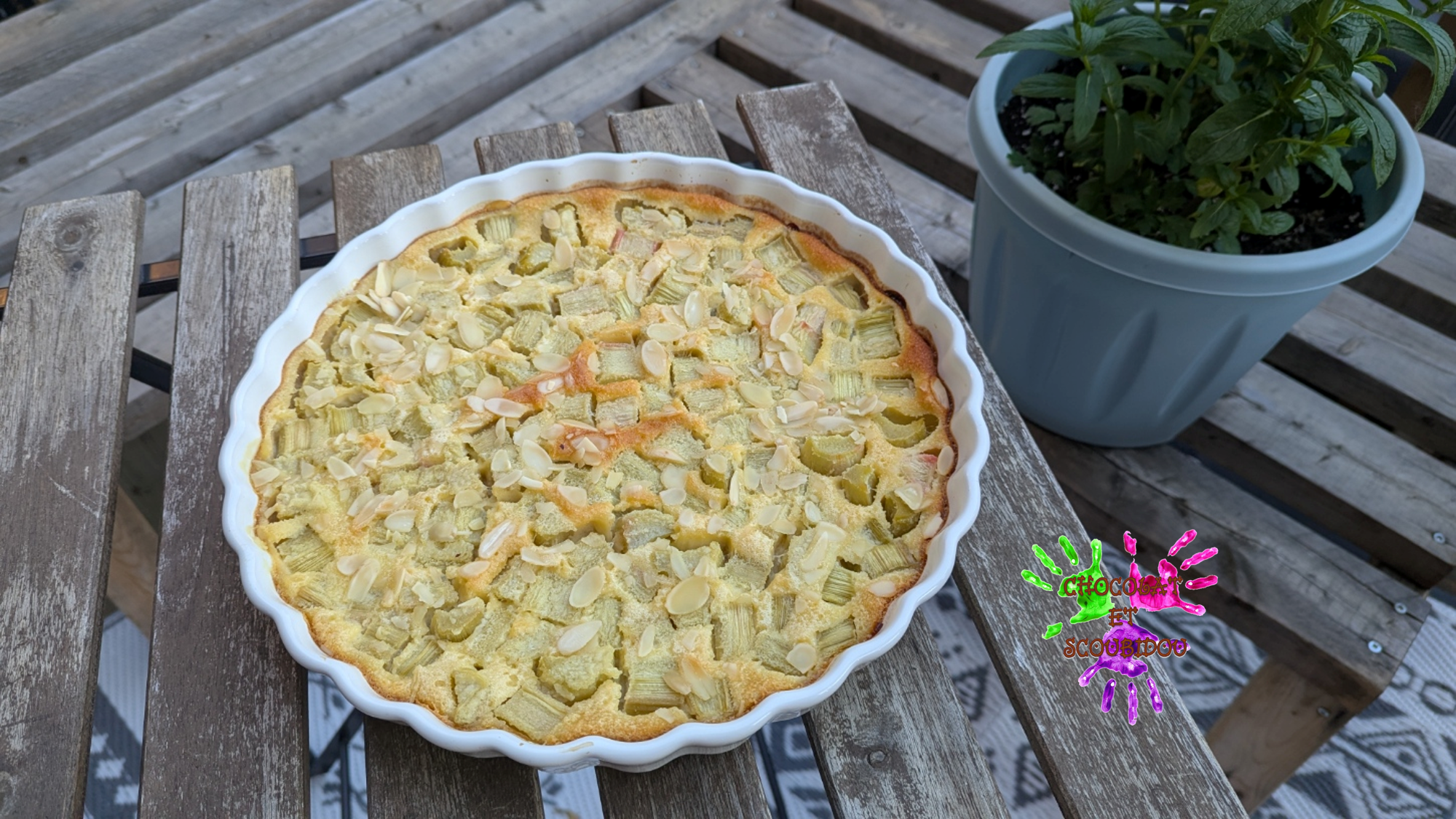 Clafoutis à la rhubarbe et aux amandes
