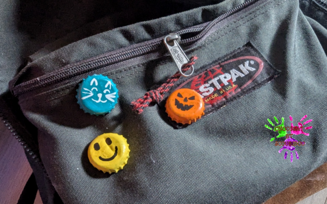 Badges en capsules de bouteille